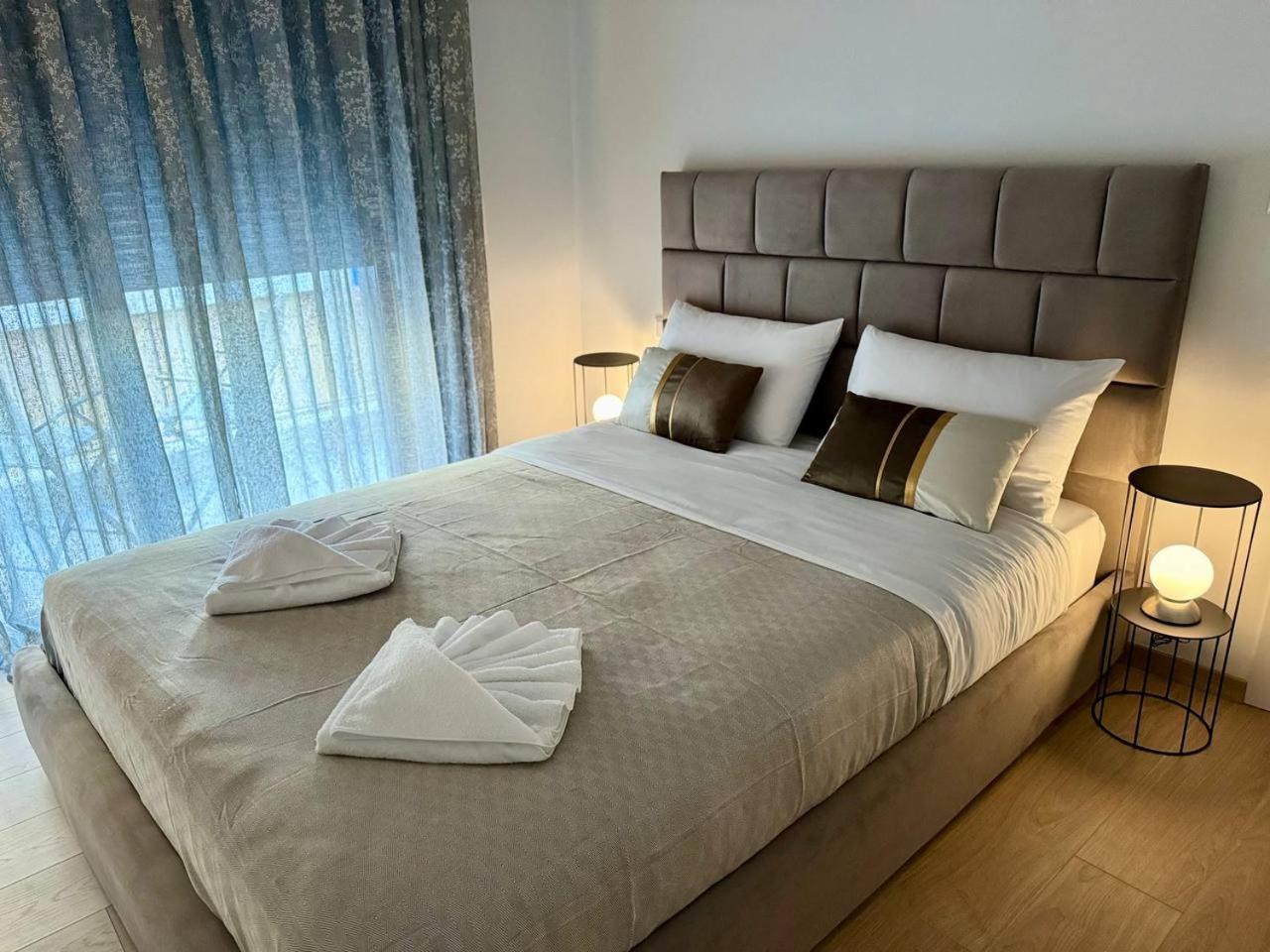 Lux Residence Ampelokipi Афіни Екстер'єр фото
